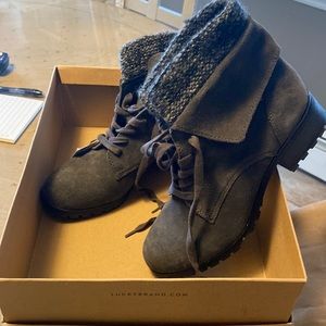 Lucky Brand grey suede and knit boot size 71/2